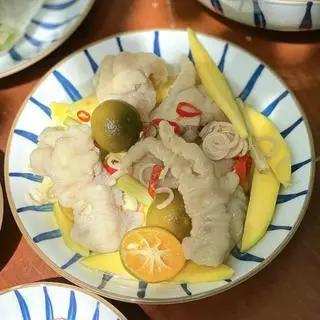 Hình ảnh Chân gà sả tắc