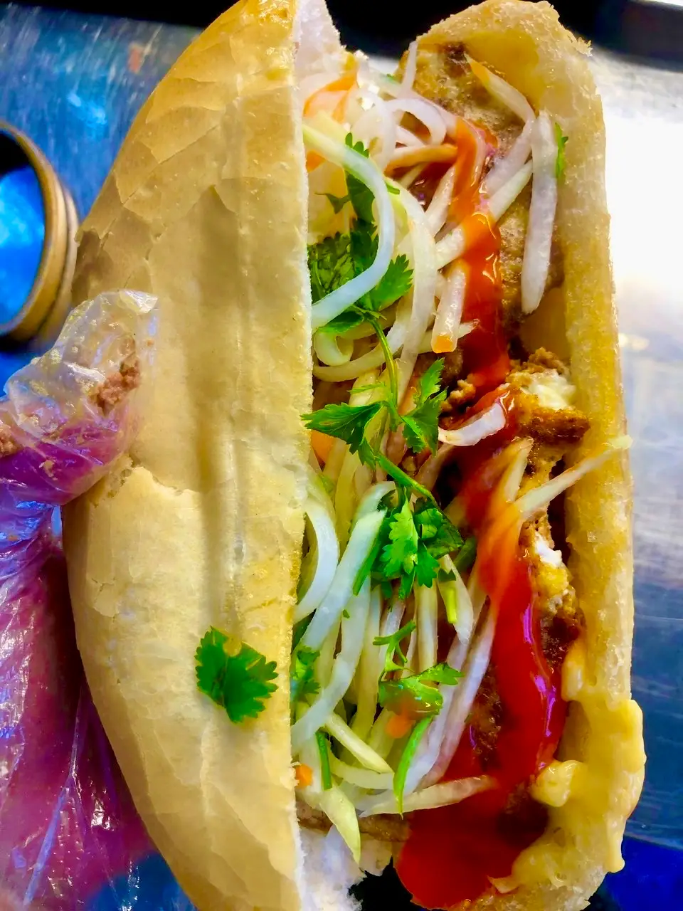 Hình ảnh Bánh Mì Pate - Trứng
