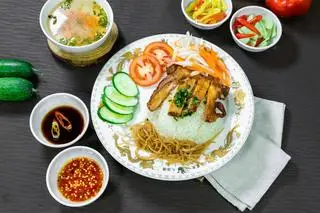 Hình ảnh Cơm tấm bì