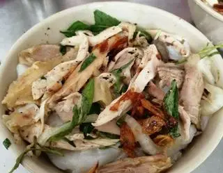 Hình ảnh Bánh ướt gà xé