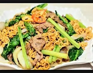 Hình ảnh Mì xào bò 
