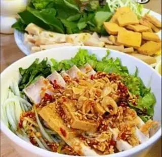 Hình ảnh Combo 1 phần Bún Nước Tương + 1 ly trà tắc