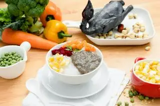 Hình ảnh gà ác hạt sen-lớn