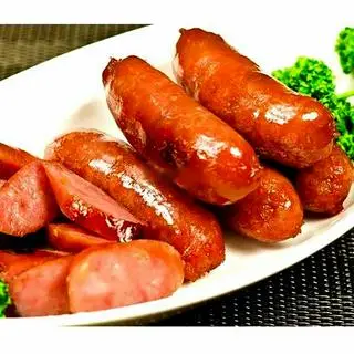 Hình ảnh Lạp Xưởng Nướng Đá