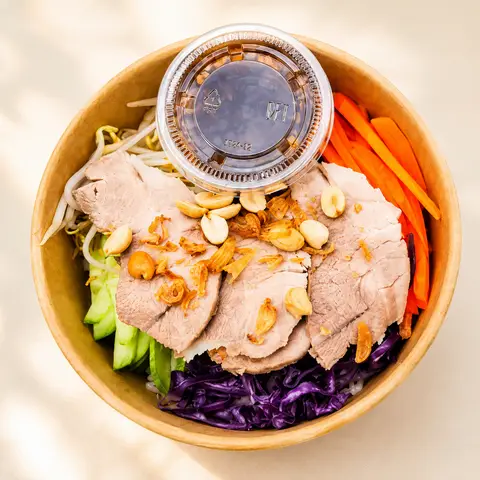 Hình ảnh Bún trộn thịt heo