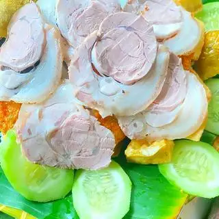 Hình ảnh Bún đậu nem rán thêm chả cốm