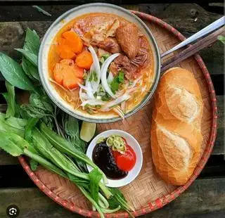 Hình ảnh Bánh mì bò kho