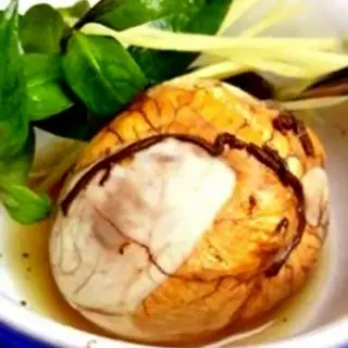 Hình ảnh Trứng vịt lộn