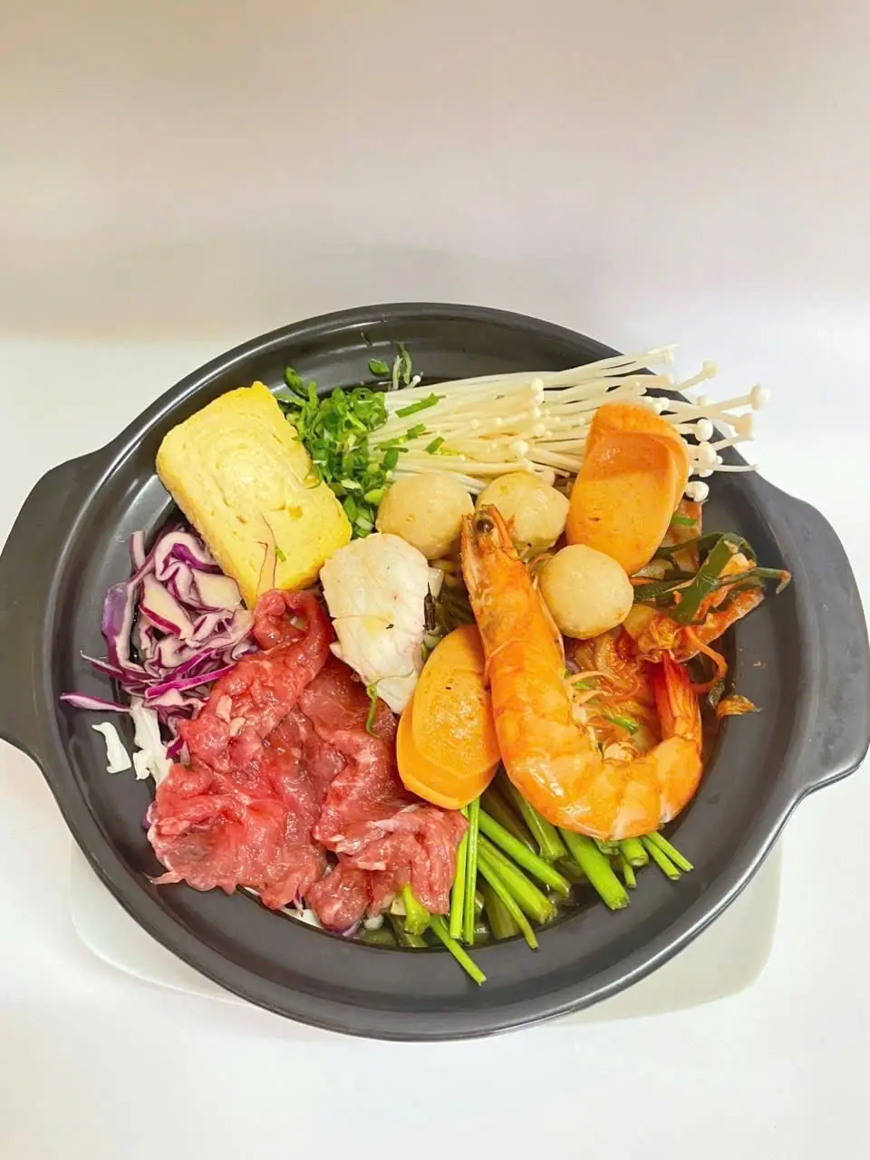 Hình ảnh Mì kim chi thập cẩm
