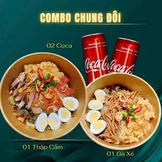 Hình ảnh Coca chung đôi: 01 xôi Thập Cẩm + 01 xôi Gà Xé + 02 Coca