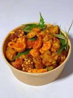 Hình ảnh Chân gà mix trứng non