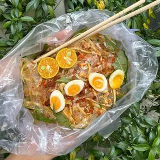 Hình ảnh Bánh Tráng Trộn Truyền Thống