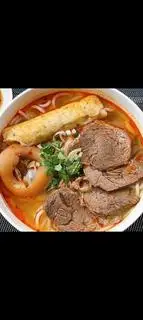 Hình ảnh Bún bò giò heo