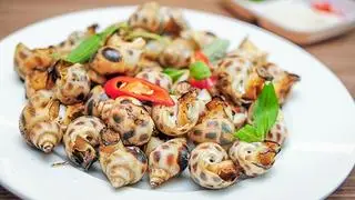 Hình ảnh ốc hương nướng mọi 