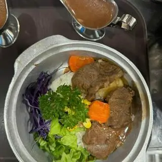Hình ảnh Bắp bò hầm tiêu