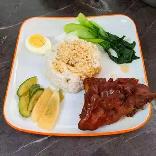 Hình ảnh Cơm móng giò - 猪脚饭