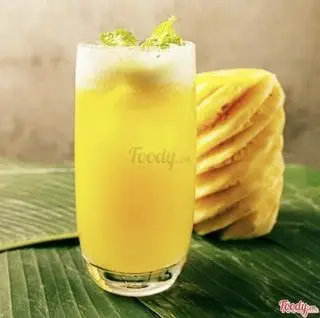 Hình ảnh Nước Ép Thơm Nguyên Chất ly 900ml
