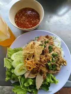 Hình ảnh Bánh hỏi thịt nướng