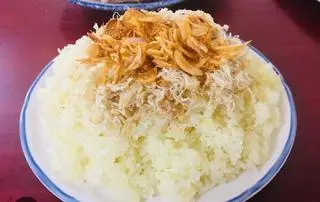 Hình ảnh Xôi gà chà bông - hành khô