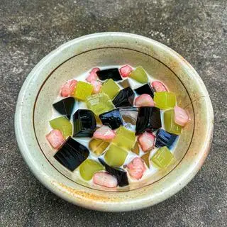 Hình ảnh Chè Thạch Ngũ Sắc 
