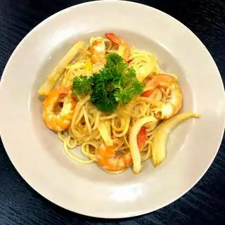 Hình ảnh Mì ý trứng muối hản sản