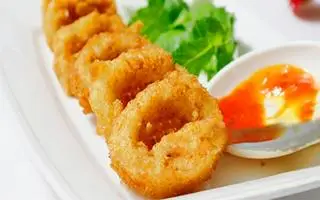 Hình ảnh Mực Lăn Bột + Free 1 Coke 390ml / Squid Tempura + Free 1 Coke 390ml