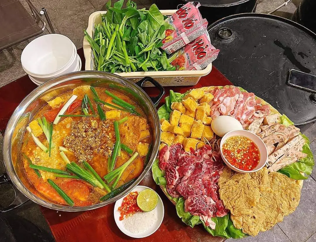 Hình ảnh Lẩu Riêu Cua Bắp Bò Sườn Sụn