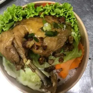 Hình ảnh Cơm Gà 1 góc tư siêu to