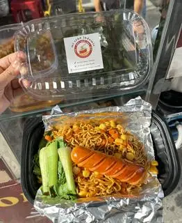 Hình ảnh Mì xúc xích