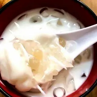 Hình ảnh Chè Dừa Dầm Hải Phòng