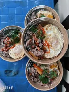 Hình ảnh nui xào bò trứng 