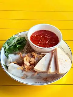 Hình ảnh Bánh cuốn chả lụa