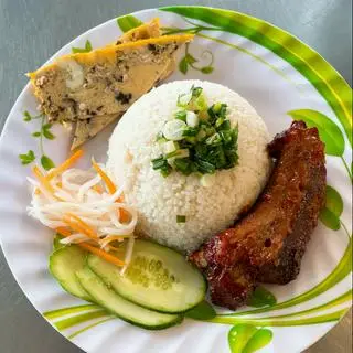 Hình ảnh Cơm tấm sườn cộng chả