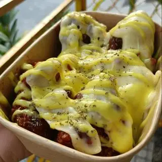 Hình ảnh Gà đẫm lệ