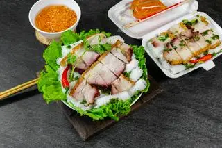 Hình ảnh Heo Quay Bánh Hỏi