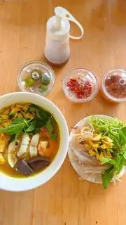 Hình ảnh Bún Cá + Tôm Mực