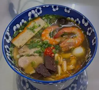 Hình ảnh Bánh canh cua tô nhỏ
