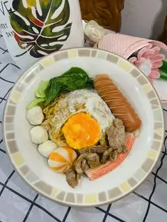 Hình ảnh Mì trộn thập cẩm full topping