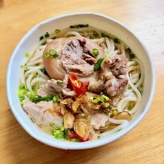 Hình ảnh Bánh canh giò heo