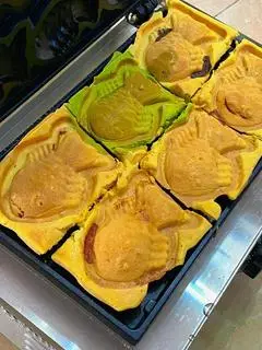 Hình ảnh 3 bánh cá nhân đậu đỏ