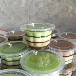 Hình ảnh Rau câu sữa dừa 3 tầng
