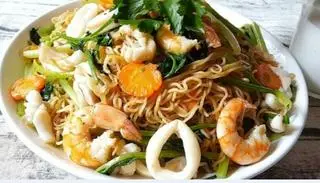 Hình ảnh Mì xào tôm 
