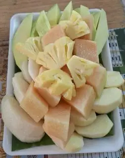Hình ảnh Trái Cây Mix 3: Dưa Hoàng Kim + Thơm Thái + Xoài Tứ Quý