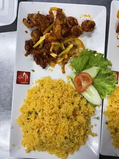 Hình ảnh Cơm da gà chiên mắm tỏi
