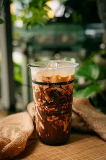 Hình ảnh Trà sữa sốt socola (L)