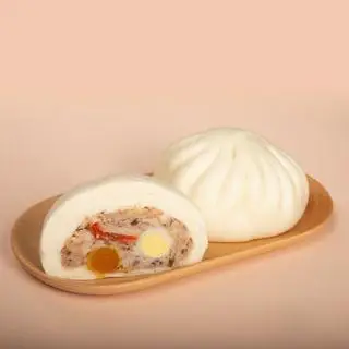 Hình ảnh Bánh Bao Nhân T Heo Trứng Cut + muối