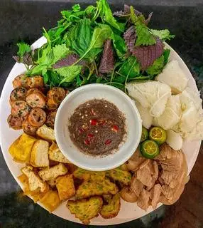 Hình ảnh Bún Đậu Đầy Đủ ( tặng kèm kẹo tráng miệng )