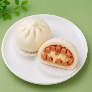 Hình ảnh Bánh bao xúc xich phomai
