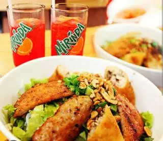 Hình ảnh COMBO ĐẶC BIỆT BÚN CHẢ GIÒ THỊT NƯỚNG + SINH TỐ, SINH TỐ YAOURT