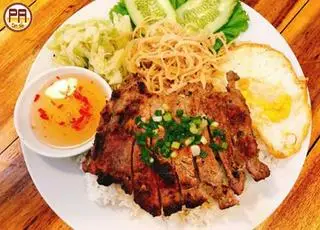 Hình ảnh Cơm sườn trứng chiên